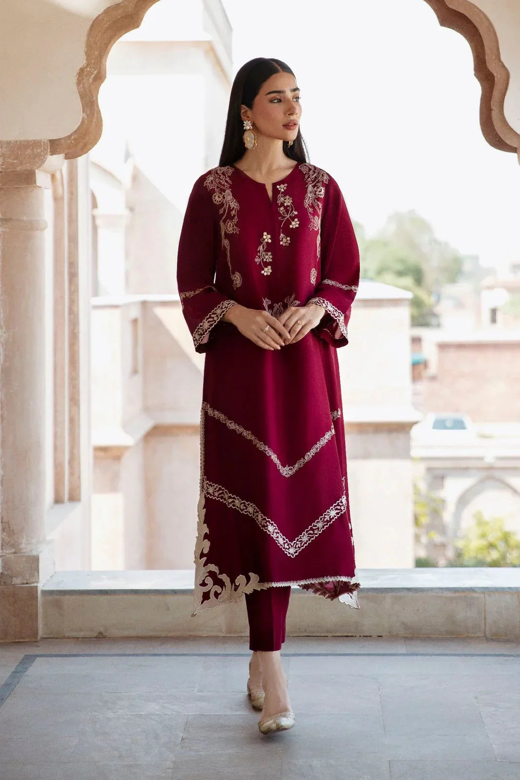 BATIK-2PC DHANAK EMBROIDRED SUIT-GUL03