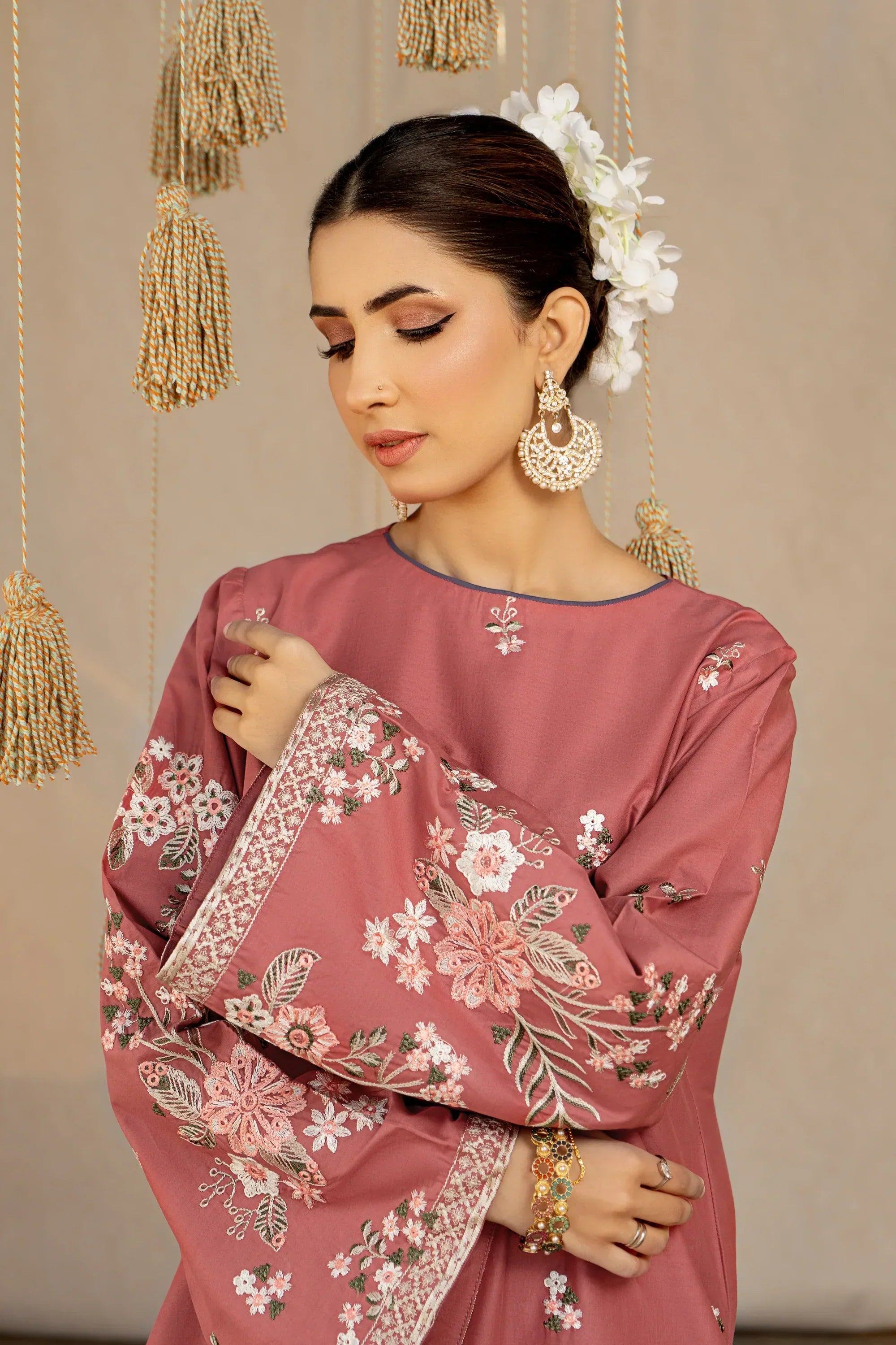 URGE - 2PC DHANAK EMBROIDERED SUIT GUL01